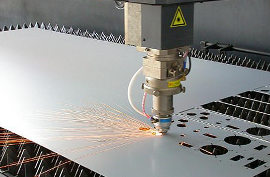 影響激光切割加工精度的幾個重要因素