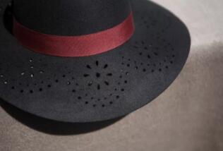 激光鏤空帽子  “帽”沒如花 你值的擁有